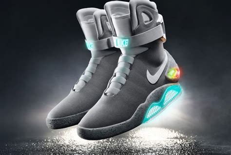 nike zelf strikkende schoenen|Nike by you schoenen.